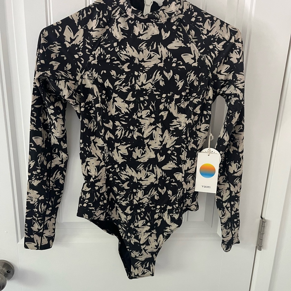 Vuori Paddle Suit NWT
